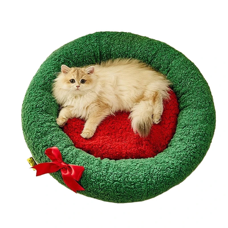 Christmas Cat Bed – Winter Warm Semi-Enclosed Pet Nest for Cats & Small Dogs, Holiday-Themed Cozy Sleep House