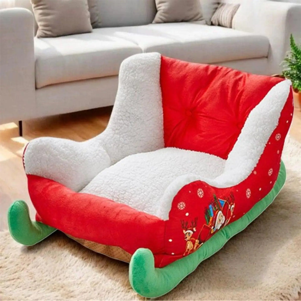 Christmas Sleigh Pet Bed – Festive Plush Dog & Cat Bed, Cozy Insulated Holiday Nest for Kittens and Puppies, Calming Sleeping Bed